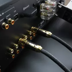 Étape 1 Connectez un câble audio coaxial